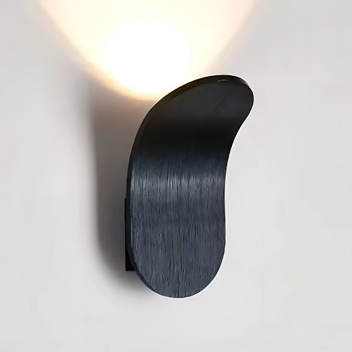 Kallio Wall Light