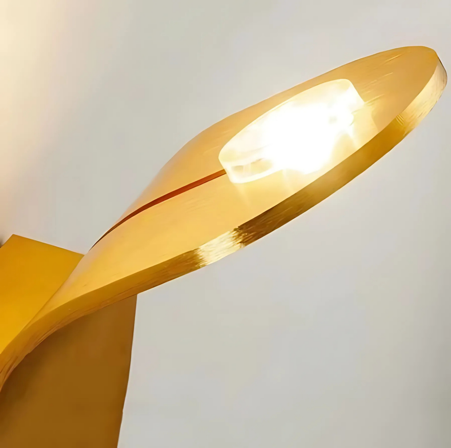Kallio Wall Light