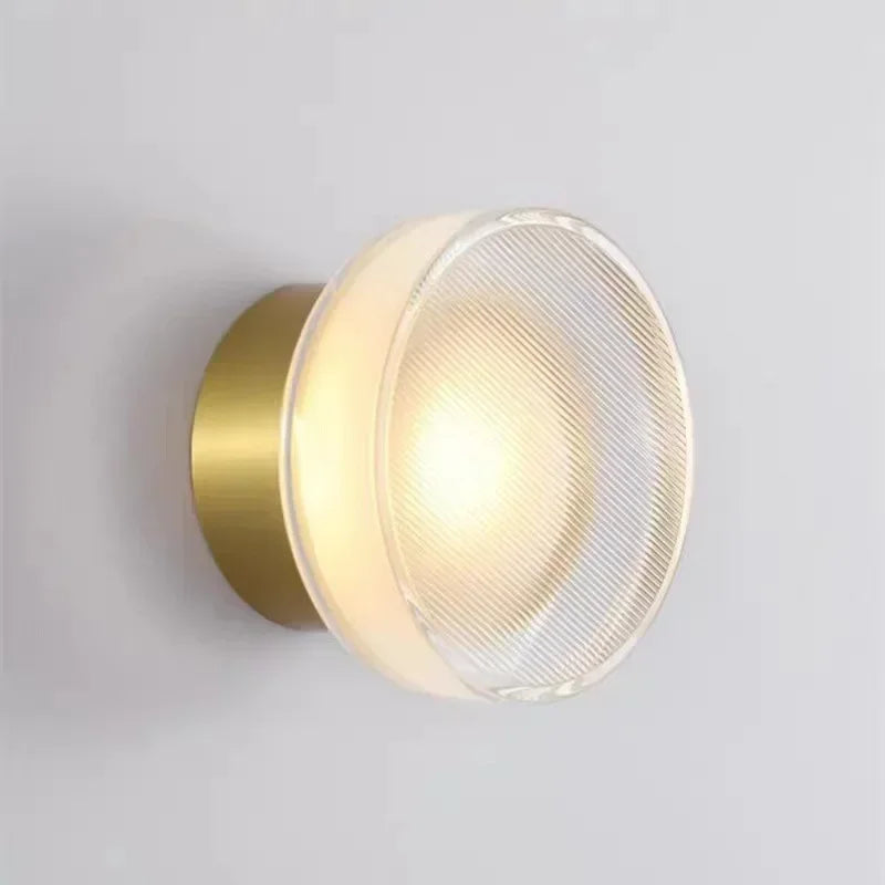 Lumo Round Glass Wall Light