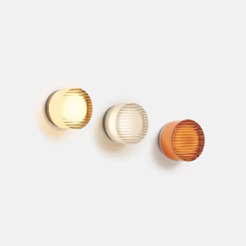 Lumo Round Glass Wall Light