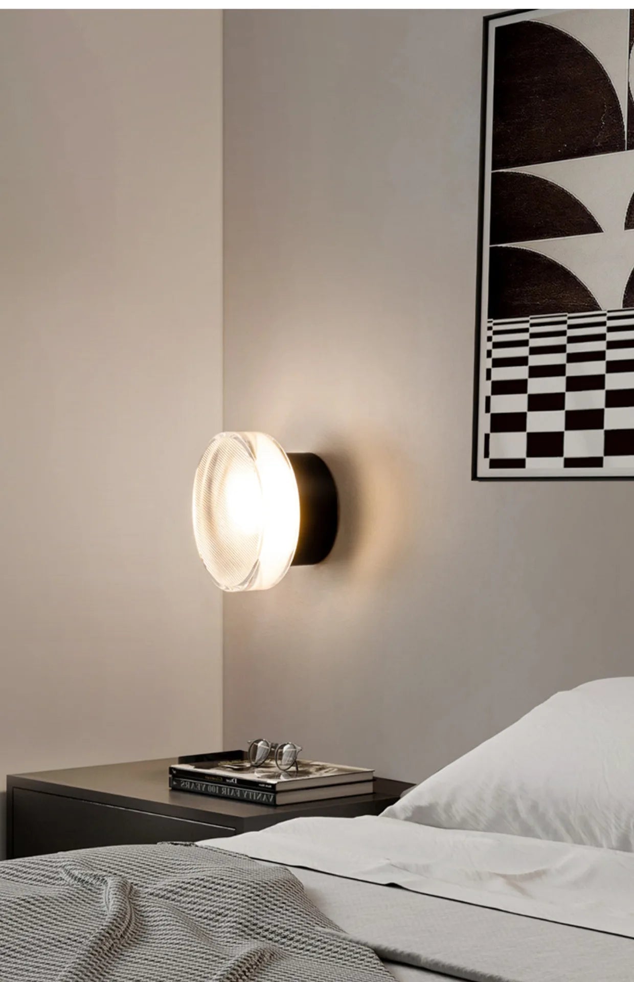 Lumo Round Glass Wall Light