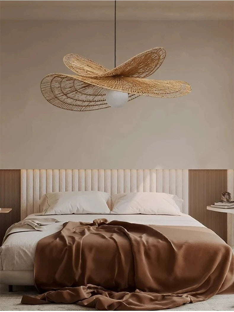 Aemi Woven Pendant