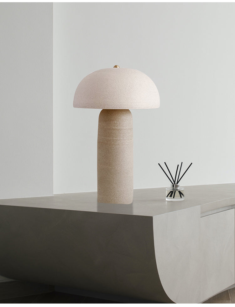 Tera Sculpt Tischlampe