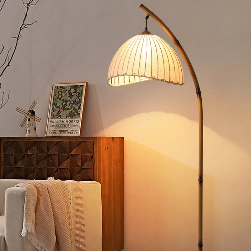 Yuki Arc Floor Lamp