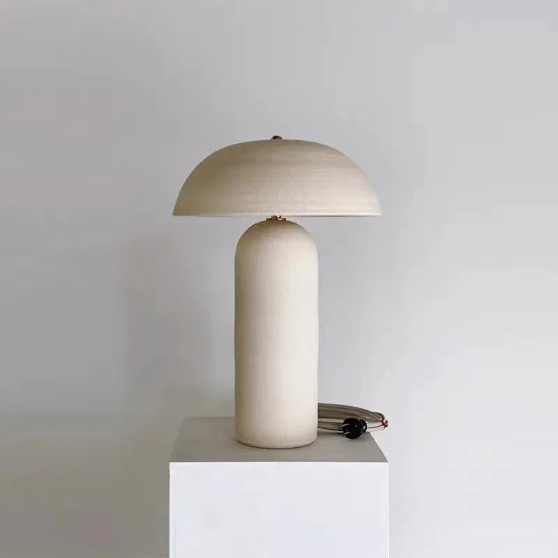 Tera Sculpt Tischlampe
