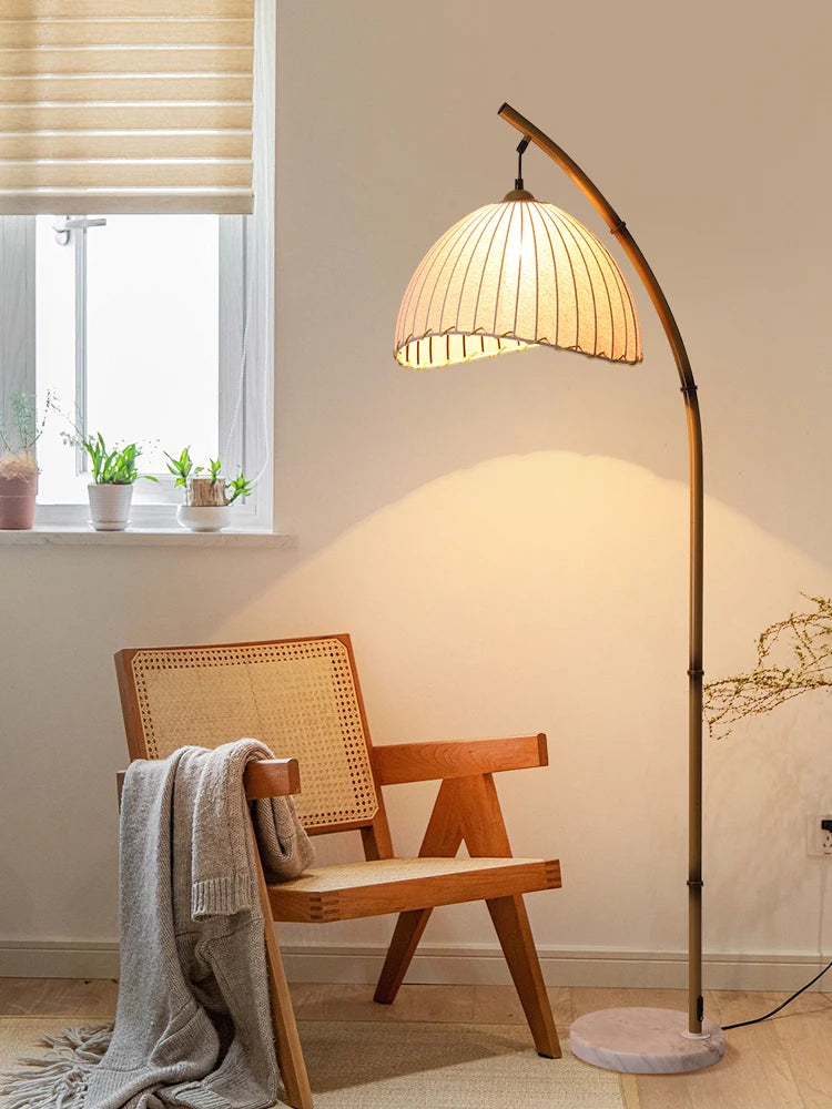 Yuki Arc Floor Lamp