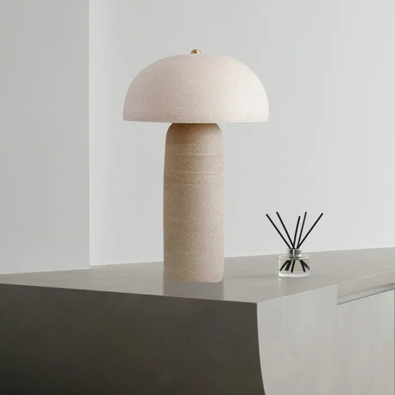 Tera Sculpt Tischlampe
