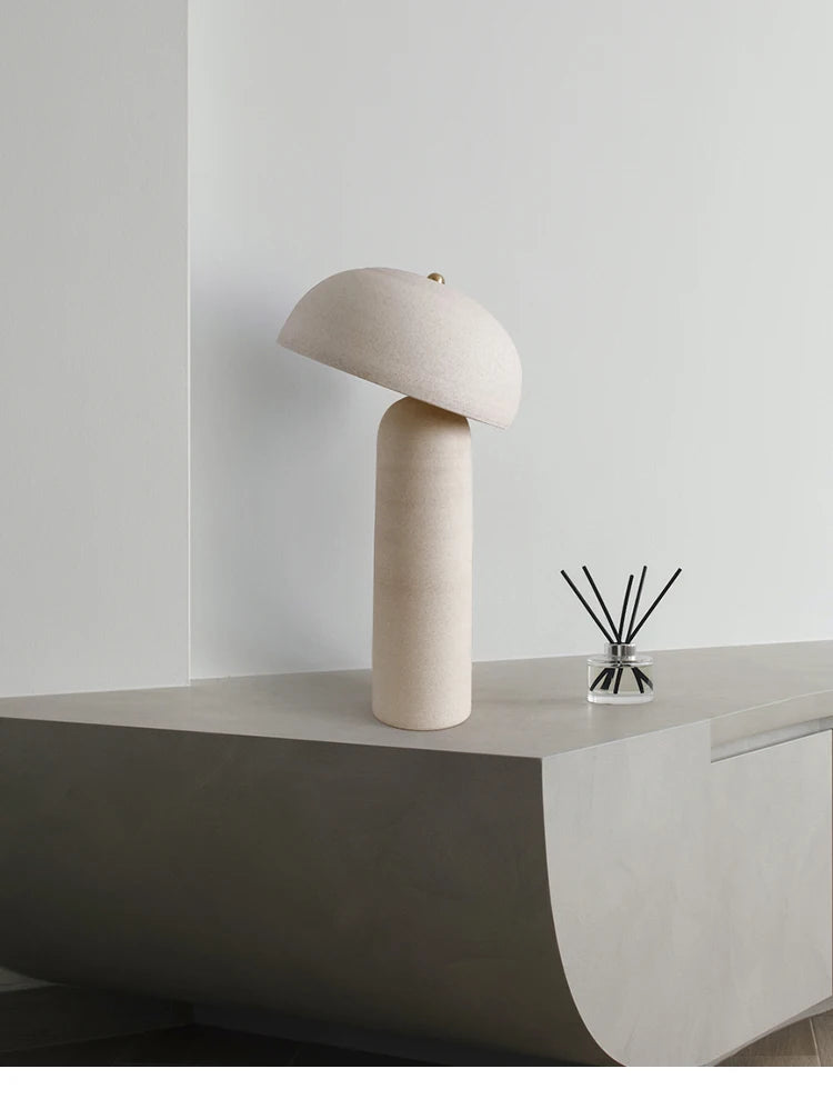 Tera Sculpt Tischlampe